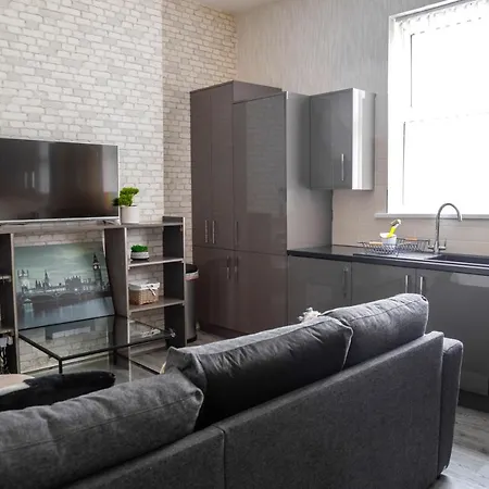 Stratford - Sleeps Up To 9 Near City Centre With Parking Apartment